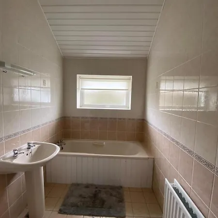 Frontline House Access Via Private Steps Tatil Evi Portnablagh