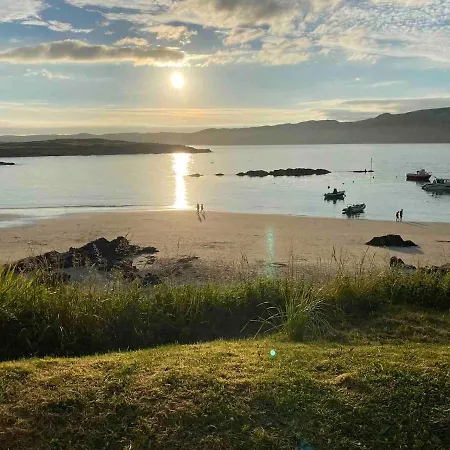 Frontline House Access Via Private Steps Tatil Evi Portnablagh