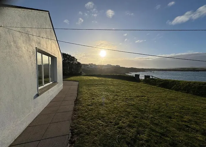 Frontline House Access Via Private Steps * Portnablagh